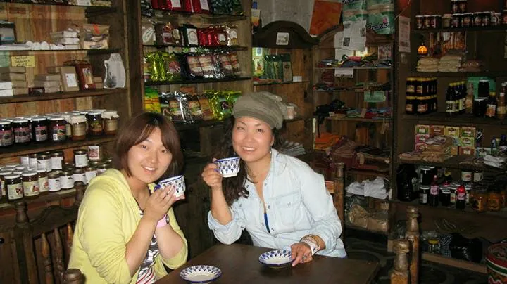 Interior de tienda naturista Al Natur en Quetzaltenango