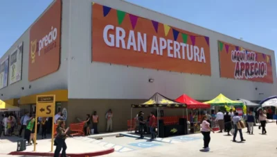 Interior de tienda naturista Aprecio Natura en Tijuana