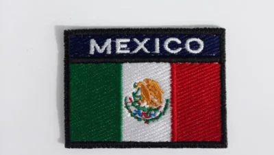 Interior de tienda naturista Bordados Garcia Cancun en Cancún