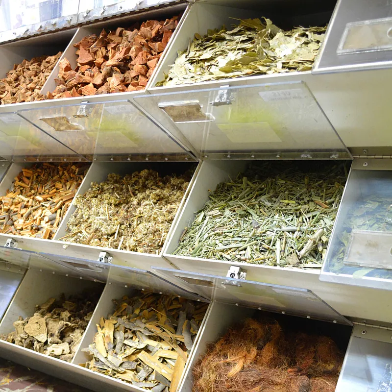Interior de tienda naturista Botánica Mendoza - Tienda Naturista en Tijuana