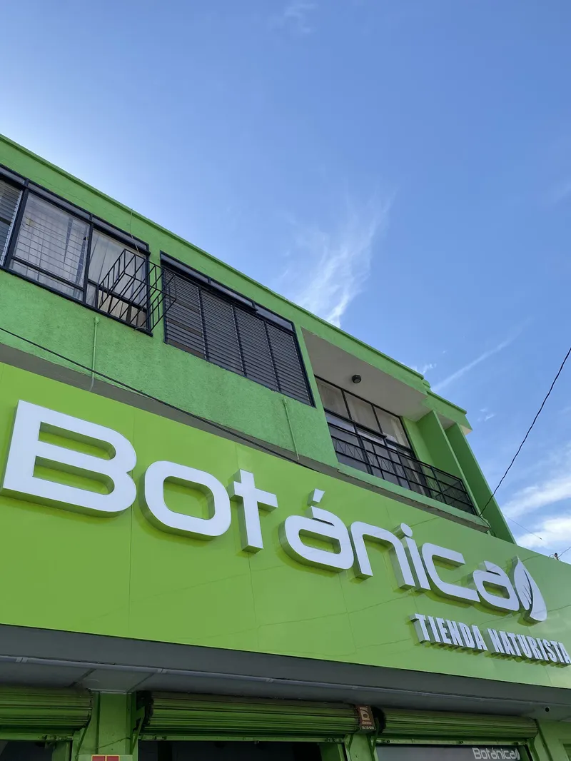 Interior de tienda naturista Botánica Tienda Naturista Culiacán en Culiacán Rosales