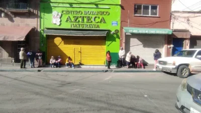 Interior de tienda naturista Centro Botánico Azteca Naturista en San Luis Potosí