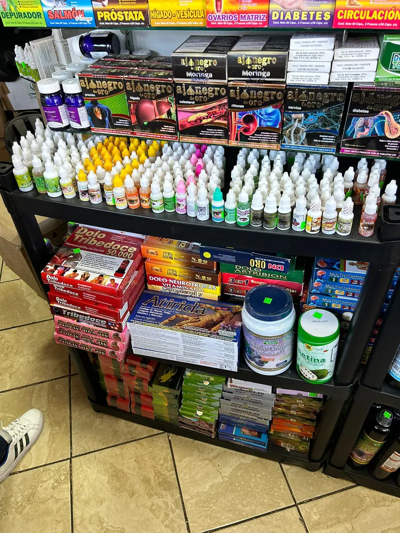 Interior de tienda naturista Centro Naturista el Olivo en Tijuana