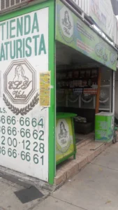 Interior de tienda naturista Ely Vida en Guadalajara