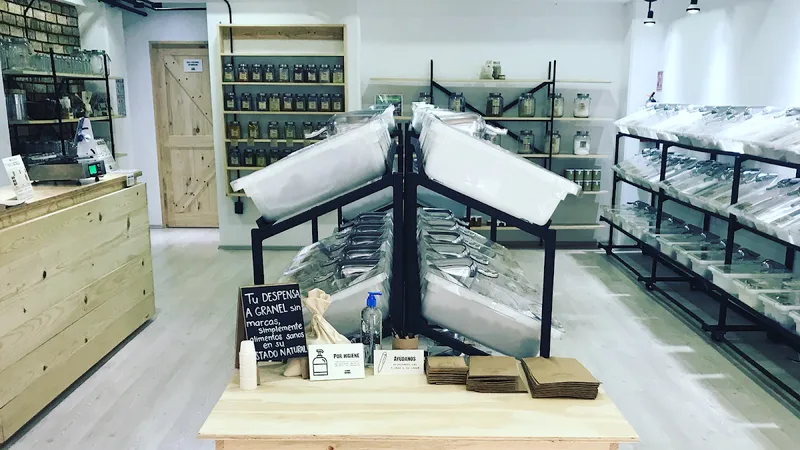 Interior de tienda naturista Estado Natural en Ciudad de México