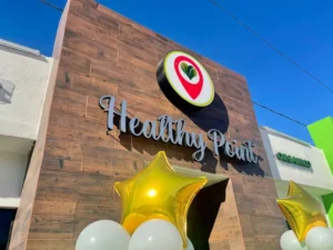 Interior de tienda naturista Healthy Point Tu tiendita saludable en Puerto Peñasco