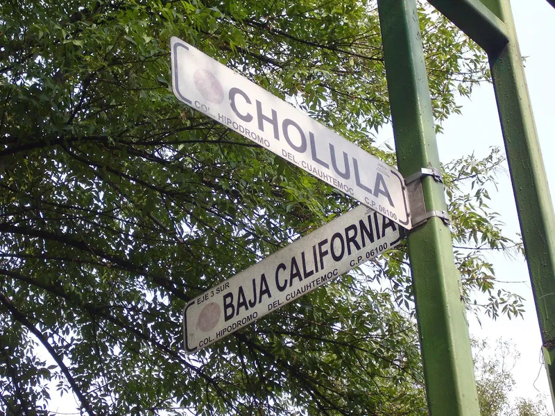 Interior de tienda naturista La Casa de las Abejas en Ciudad de México