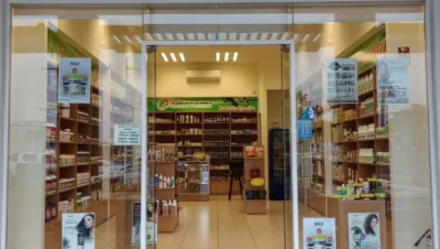 Interior de tienda naturista LA PANZA ES PRIMERO Naturismo y Nutricion en Zapopan