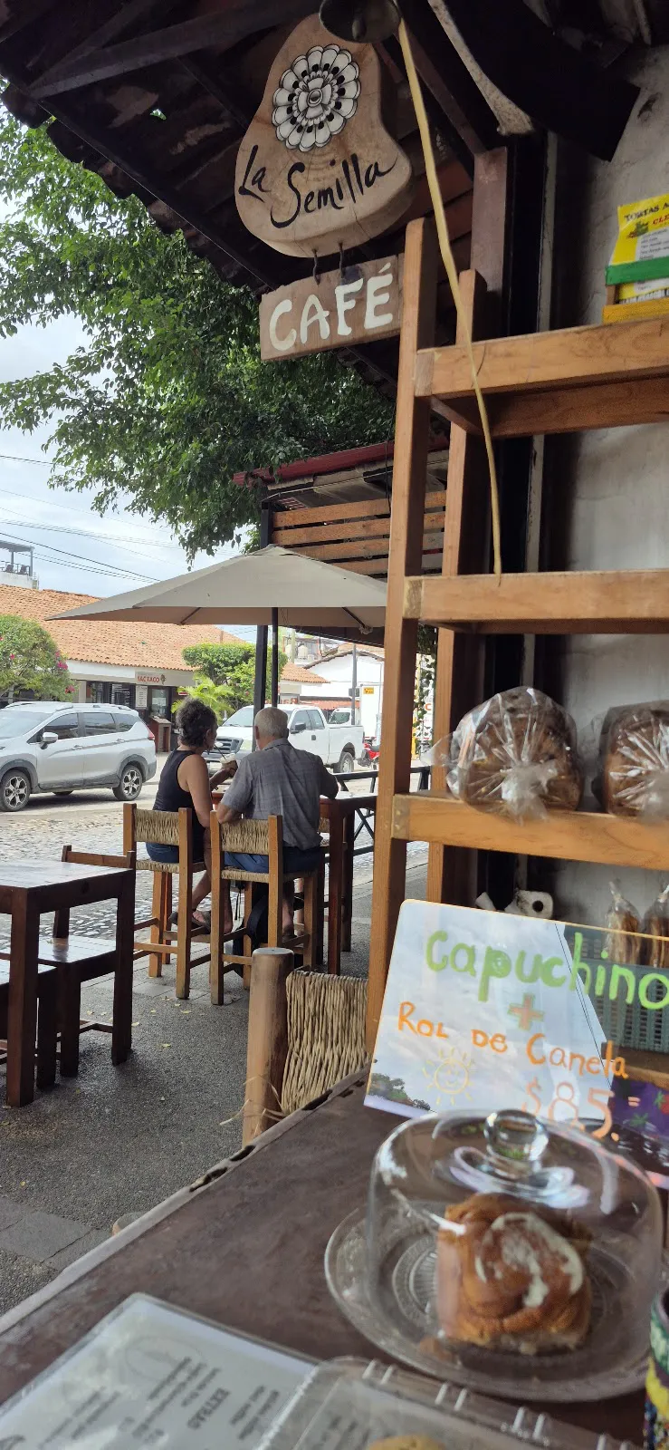 Interior de tienda naturista LA SEMILLA en Puerto Vallarta
