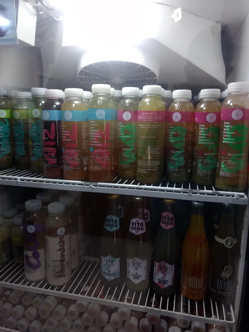 Interior de tienda naturista MetaSalud Tienda Vegana Naturista en San Nicolás de los Garza