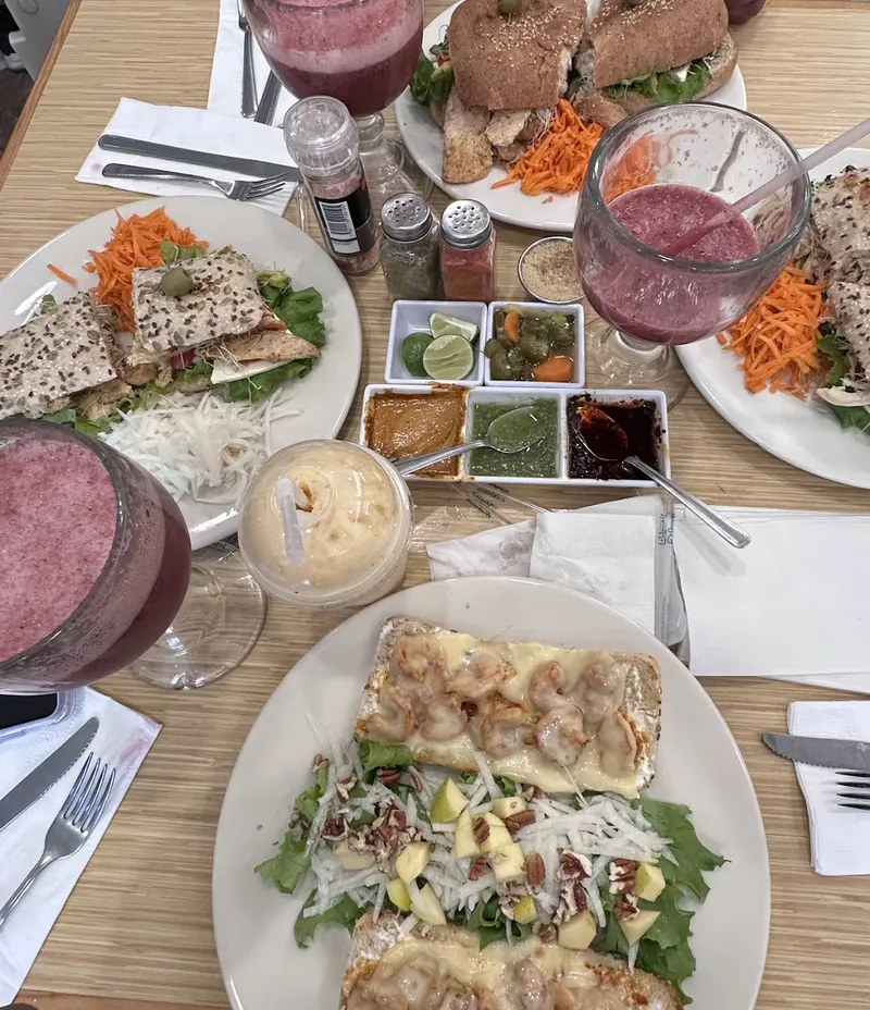 Interior de tienda naturista Natural Club en Ciudad de México