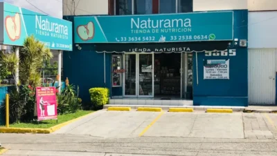 Interior de tienda naturista Naturama Tienda Naturista y de Nutrición en Zapopan