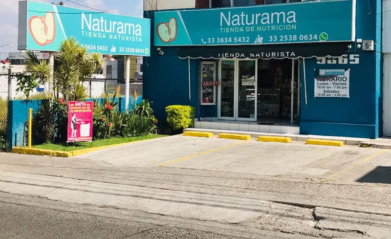 Interior de tienda naturista Naturama Tienda Naturista y de Nutrición en Zapopan