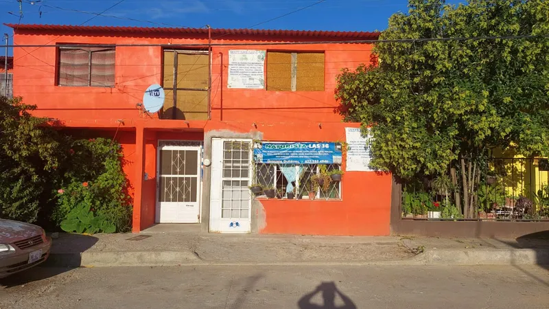 Interior de tienda naturista NATURISTA 3G en Hidalgo del Parral