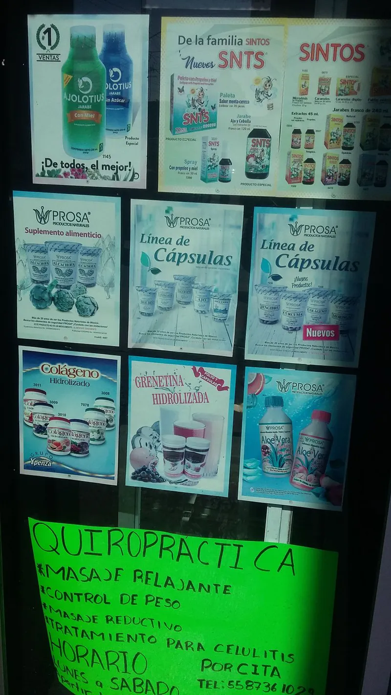 Interior de tienda naturista Naturista maya en Tultepec