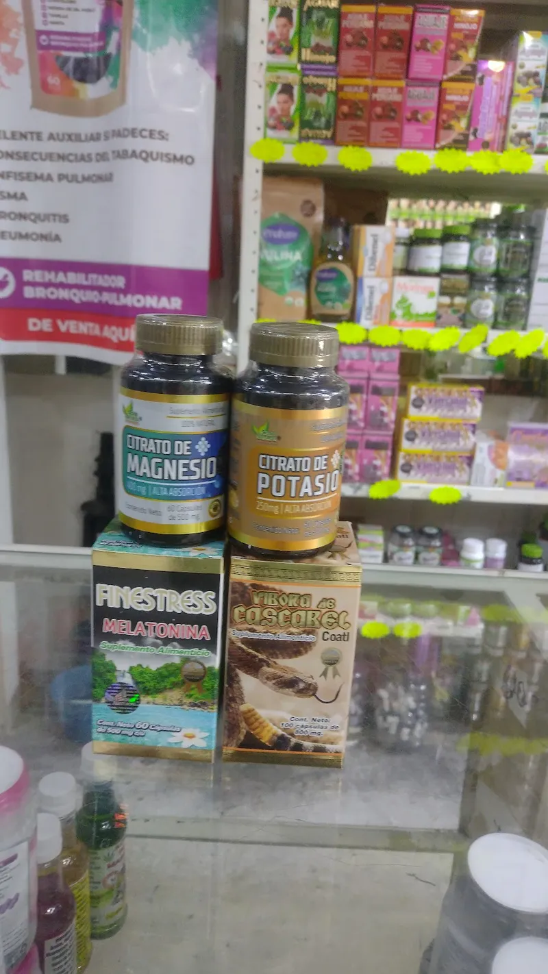 Interior de tienda naturista Naturista NaturaLife 