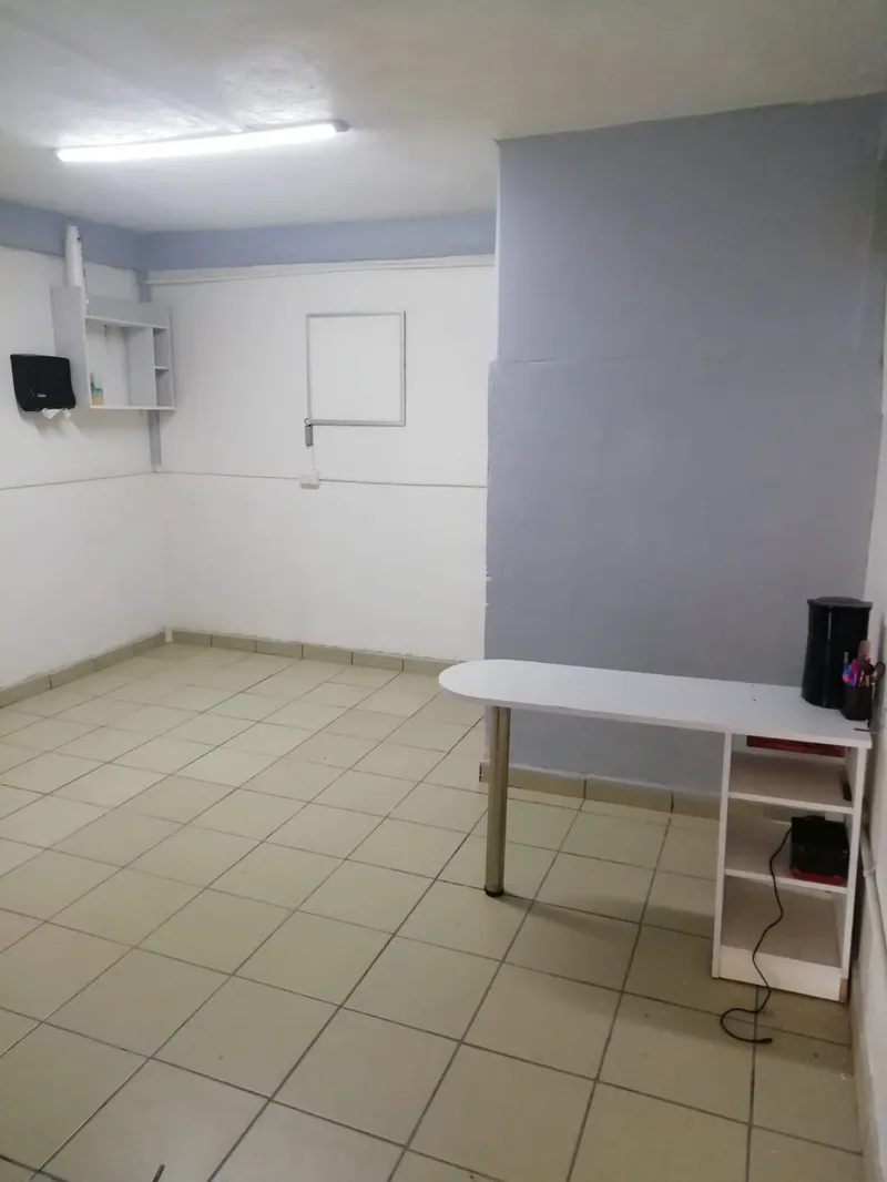 Interior de tienda naturista Quiropráctico y Tienda Naturista en Ciudad López Mateos