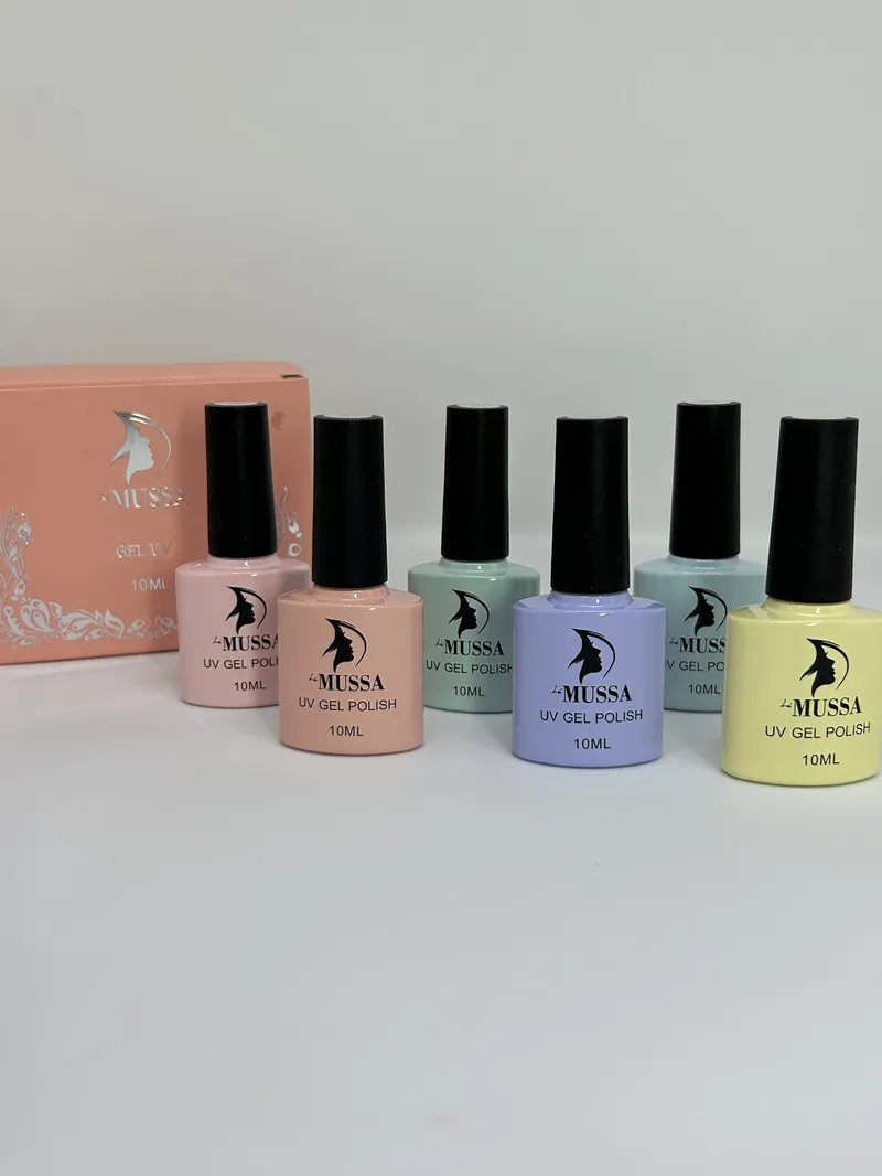 Interior de tienda naturista Soluna beauty store en Tehuacán