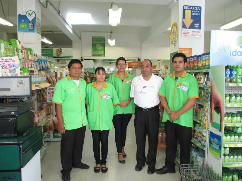 Interior de tienda naturista Súper Naturista en Cuernavaca