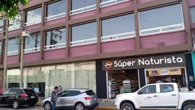 Interior de tienda naturista Súper Naturista en Poza Rica de Hidalgo