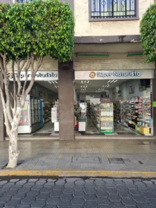 Interior de tienda naturista Súper Naturista en Tehuacán