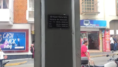 Interior de tienda naturista Súper Naturista en Xalapa-Enríquez