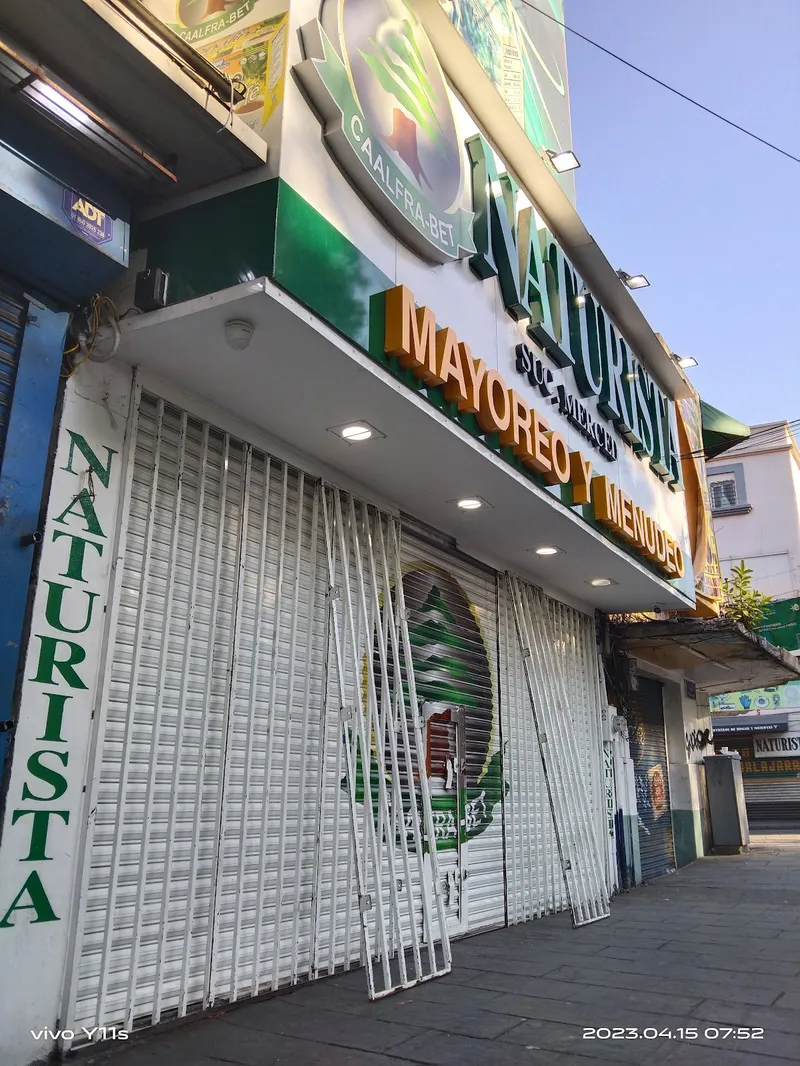 Interior de tienda naturista Tienda Naturista Caalfrabet (Merced) en Ciudad de México