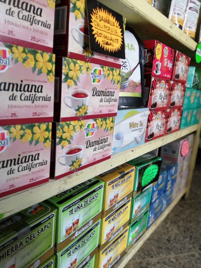 Interior de tienda naturista Tienda Naturista Don Juanito en Ciudad Lázaro Cárdenas