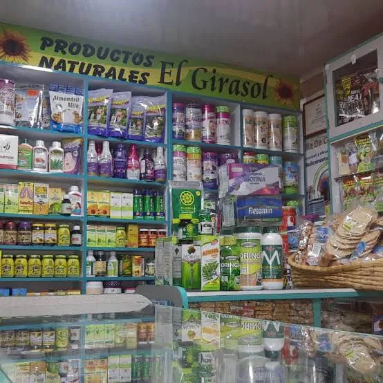 Interior de tienda naturista Tienda Naturista El Girasol en Durango