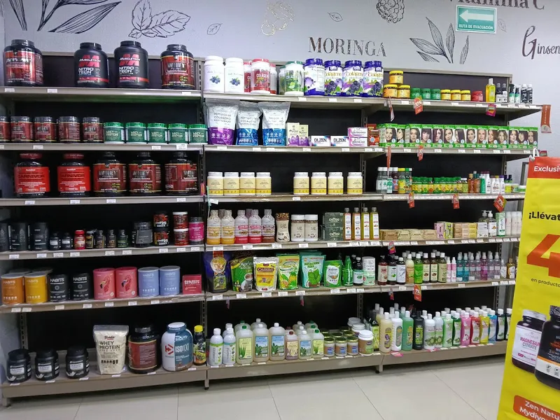 Interior de tienda naturista Tienda Naturista El Girasol en Guadalupe