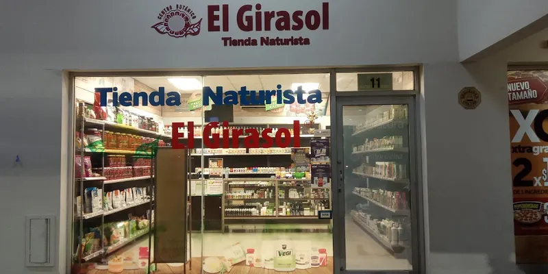 Interior de tienda naturista Tienda Naturista El Girasol en Guadalupe
