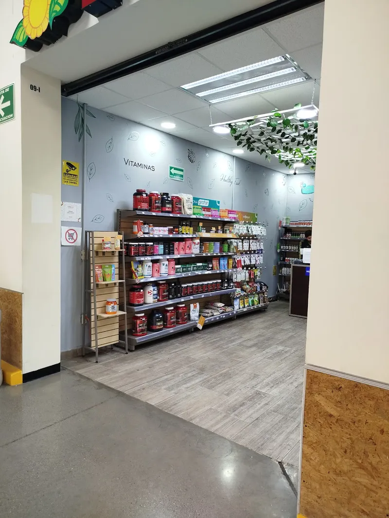 Interior de tienda naturista Tienda Naturista El Girasol HEB en Aguascalientes