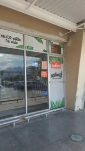 Interior de tienda naturista Tienda Naturista El Girasol en San Nicolás de los Garza