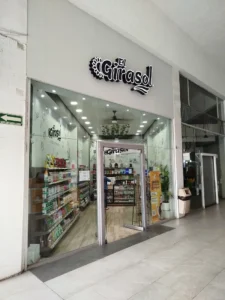 Interior de tienda naturista Tienda Naturista El Girasol Villasunción en Aguascalientes