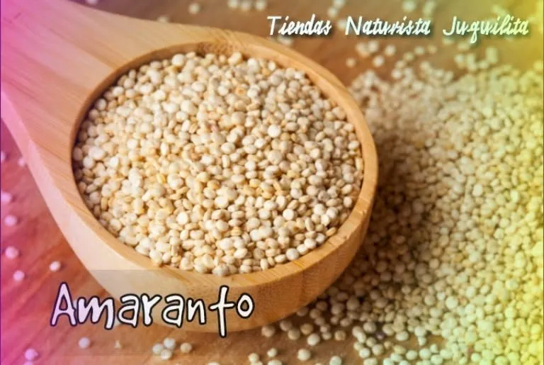 Interior de tienda naturista Tienda Naturista Juquilita en Tehuacán