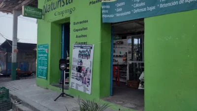 Interior de tienda naturista Tienda Naturista La Casa Verde en Coyutla