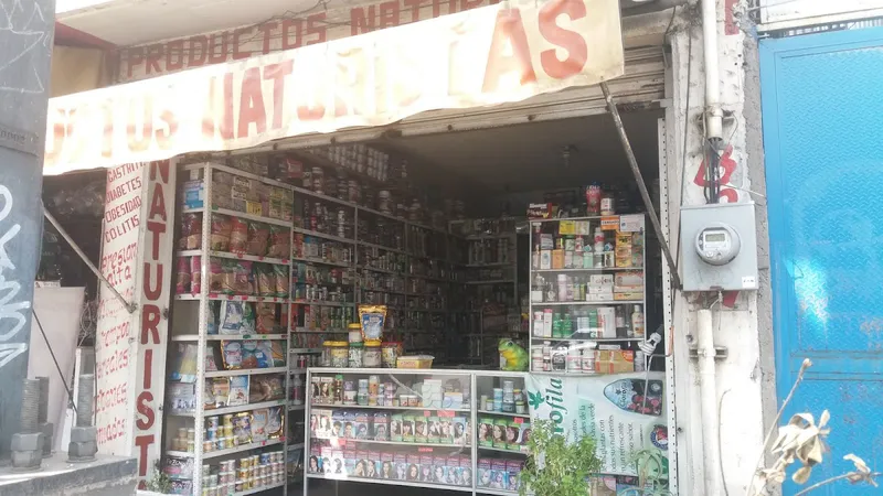 Interior de tienda naturista Tienda naturista La Pastora en Ciudad de México