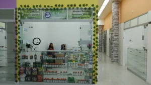 Interior de tienda naturista TIENDA NATURISTA LE NATURI en Bogotá