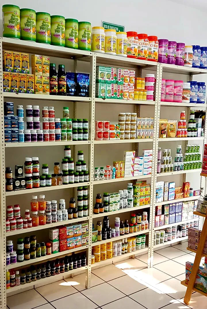 Interior de tienda naturista Tienda Naturista Madero en Colima