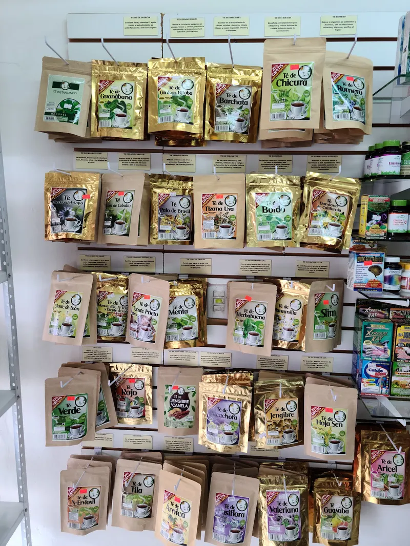 Interior de tienda naturista Tienda Naturista Natural Health Guamuchil en Guamúchil