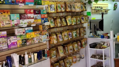 Interior de tienda naturista Tienda Naturista Natural Health Guasave en Guasave