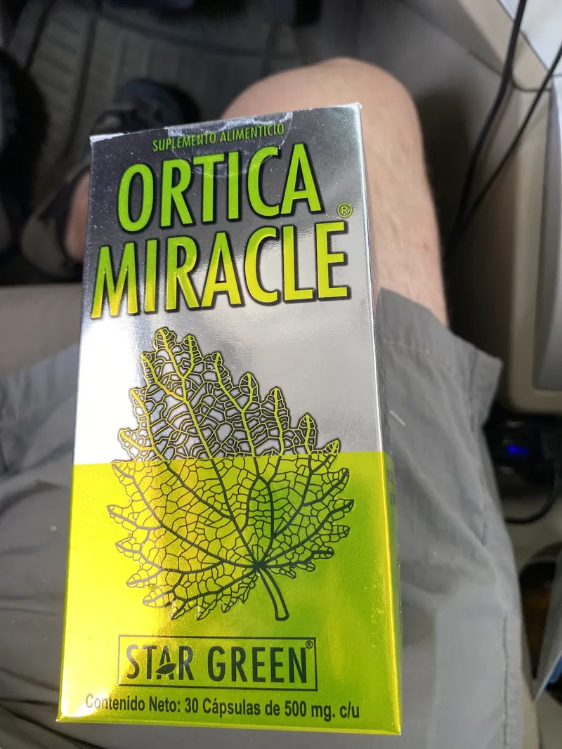 Interior de tienda naturista Tienda Naturista NUTRITODO en Juriquilla