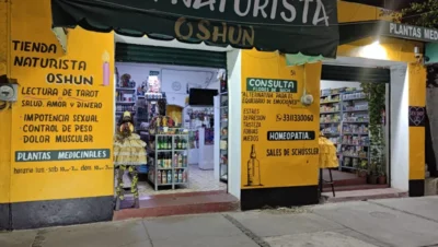 Interior de tienda naturista TIENDA NATURISTA OSHÚN Y ESOTÉRICA en Tlajomulco de Zúñiga