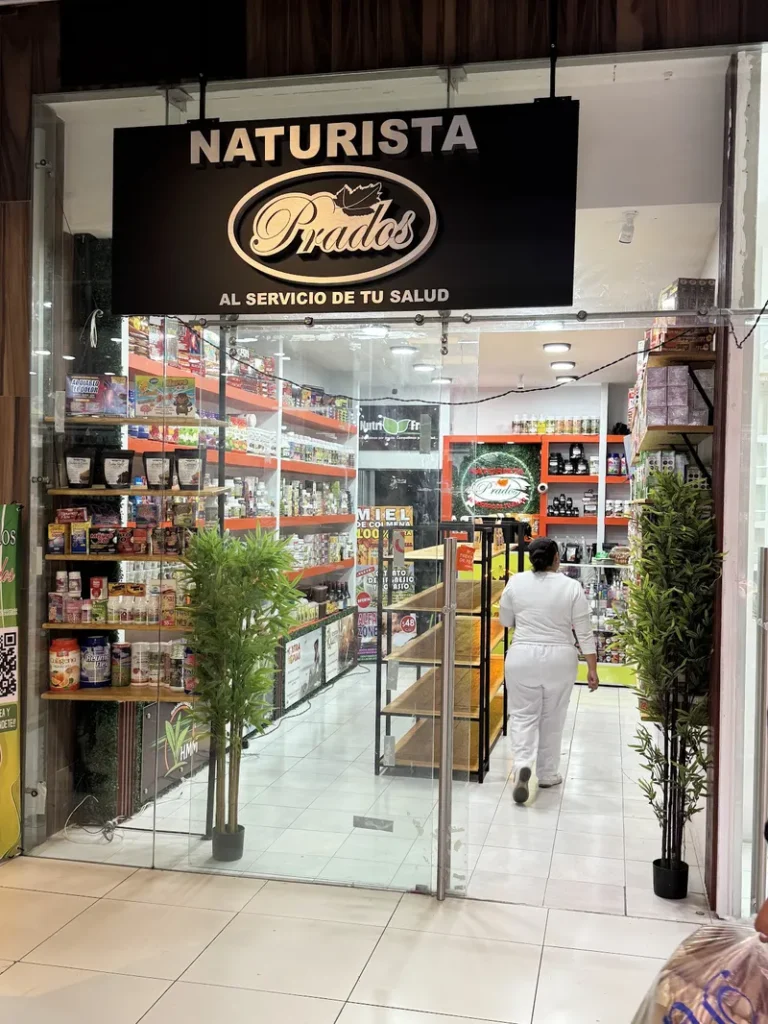 Interior de tienda naturista TIENDA NATURISTA PRADOS en Ecatepec de Morelos