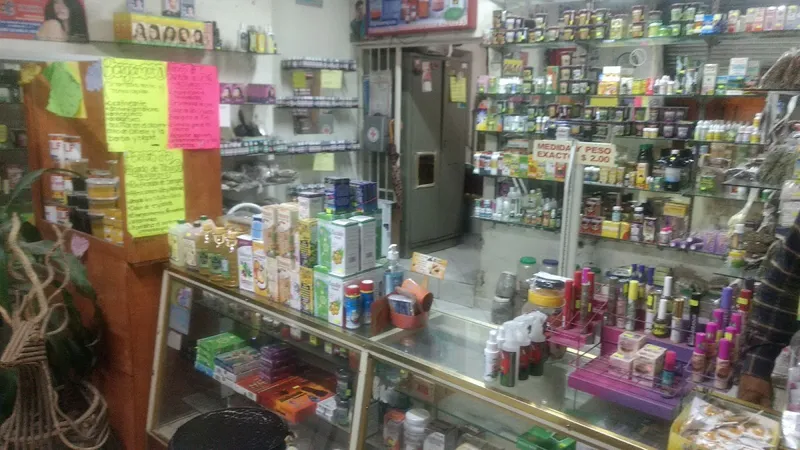 Interior de tienda naturista Tienda naturista san Francisco en Tesistán