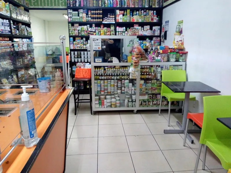 Interior de tienda naturista Tienda naturista tlahuac en Ciudad de México