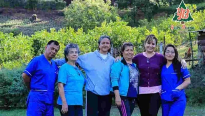 Interior de tienda naturista Yerba Buena | Clínica Naturista | Medicina Alternativa | Control de Peso | Ansiedad | Adicciones | Diabetes | Cáncer en Yerba buena